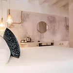 Luxury Rocopom - Front Ξενοδοχείο Malgrate