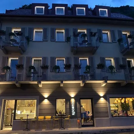 Luxury Rocopom - Front Hotel Malgrate