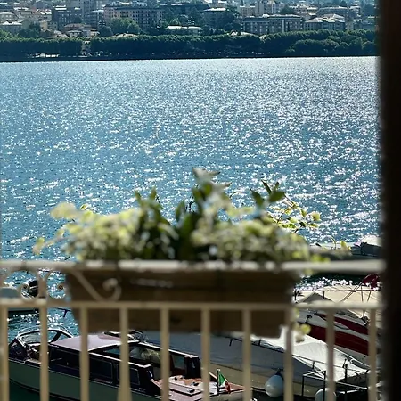 Luxury Rocopom - Front Ξενοδοχείο Malgrate