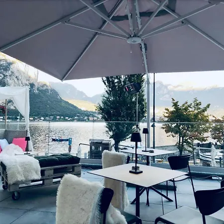 Luxury Rocopom - Front Hotel *