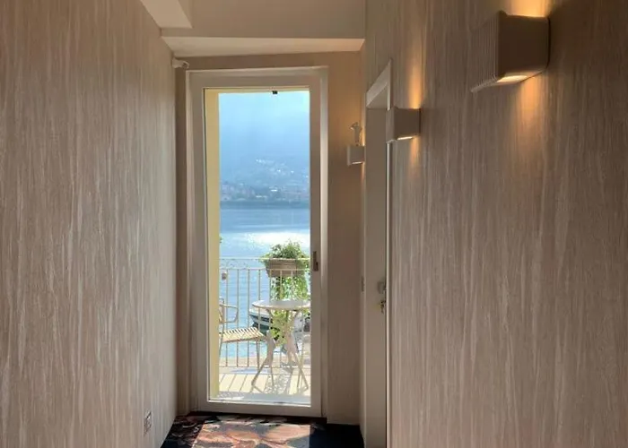 Hotel Luxury Rocopom - Front *
