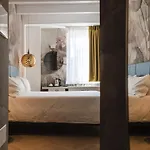 Luxury Rocopom - Front Мальграте