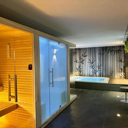 Отель Luxury Rocopom - Front *