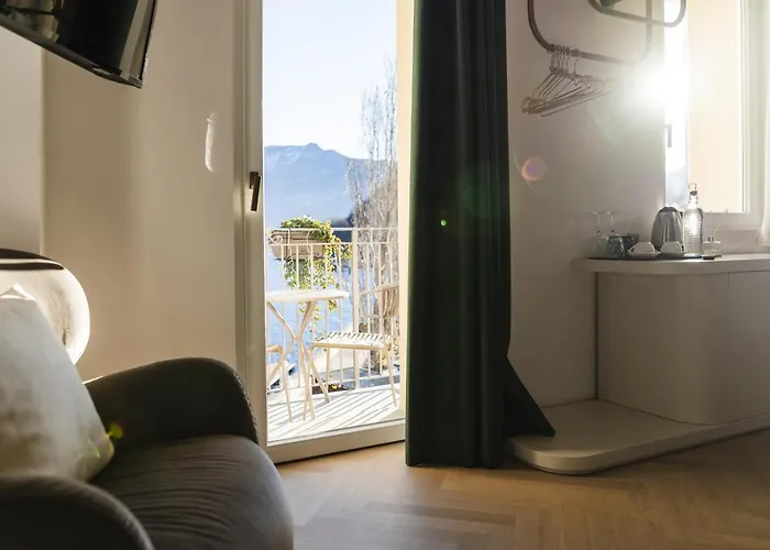 Отель Luxury Rocopom - Front *