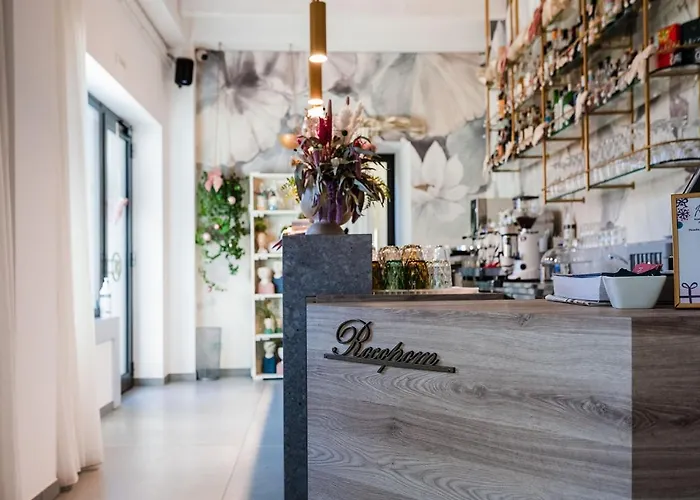 Luxury Rocopom - Front Отель